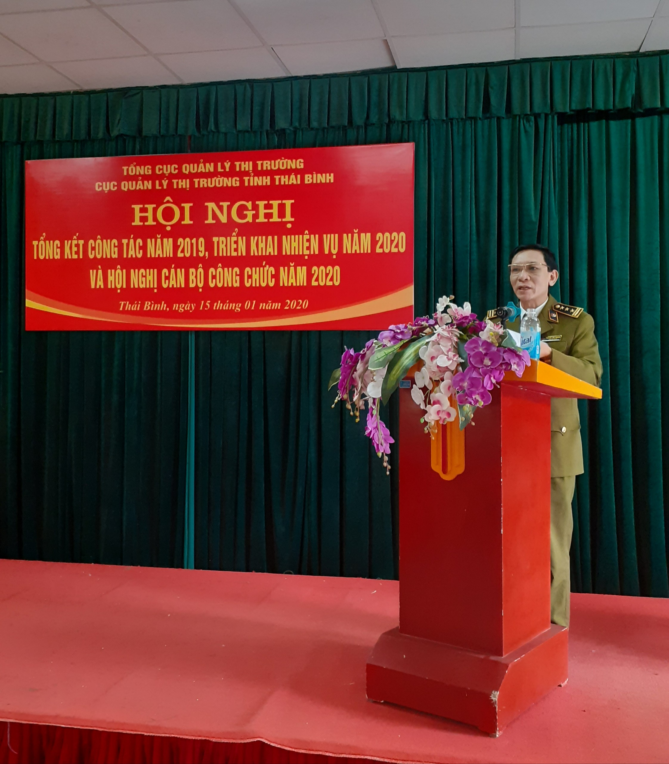 (Đ.c Nguyễn Văn Nghiên – Cục trưởng Cục Quản lý thị trường khai mạc Hội nghị)